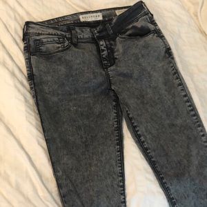 Bullhead denim co. Skinny jeans